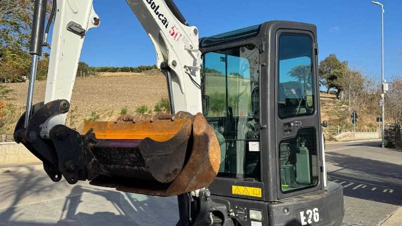 OmecoHub - BOBCAT E26-EM
